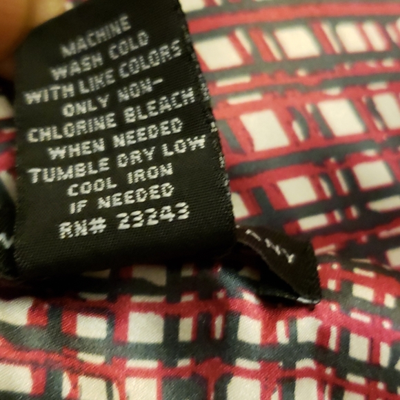 NEW YORK & COMPANY CAMISOLE SIZE LARGE - Picture 7 of 8